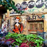 marché exarcheia graffiti femme